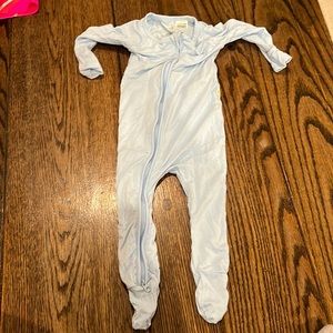 Organic soft baby onesie